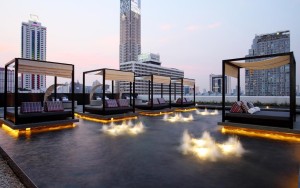 محوطه هتل محوطه هتل