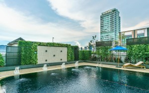 محوطه هتل محوطه هتل