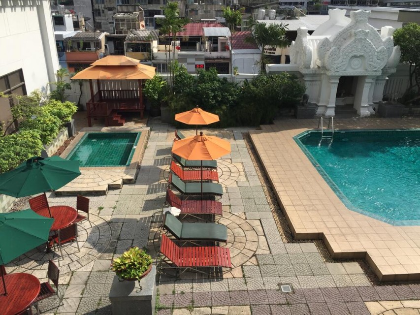 استخر استخر