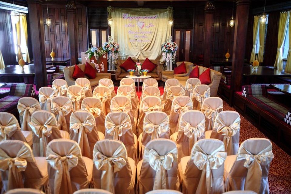 سالن همایش سالن همایش