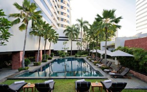 محوطه هتل محوطه هتل