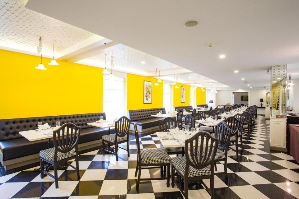 رستوران رستوران