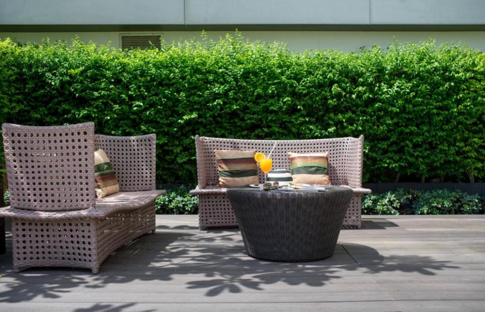 محوطه هتل محوطه هتل