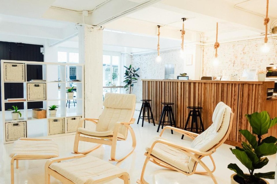 محوطه هتل محوطه هتل