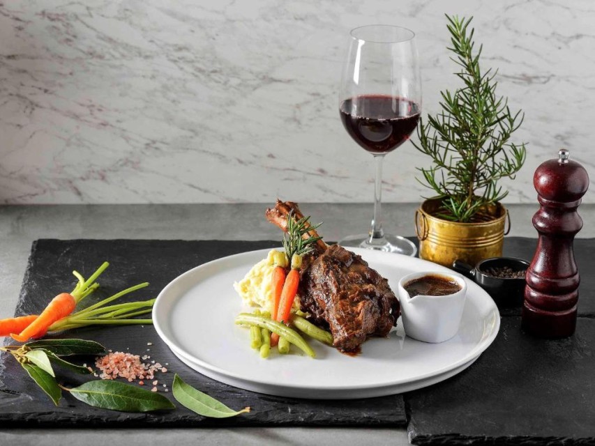 رستوران رستوران