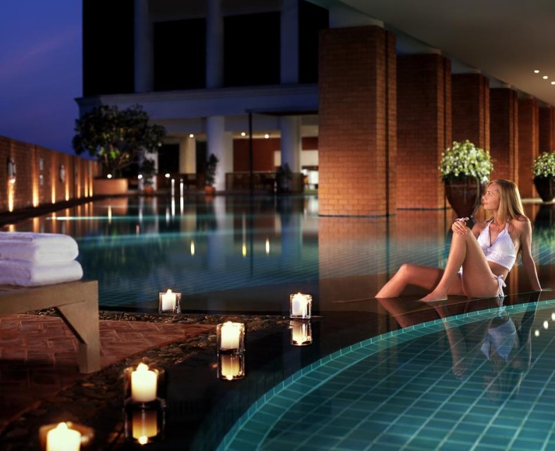 استخر استخر