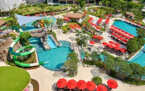 محوطه هتل محوطه هتل