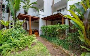 محوطه هتل محوطه هتل