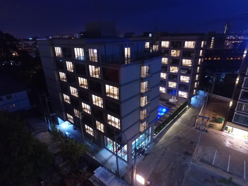 نمای هتل نمای هتل