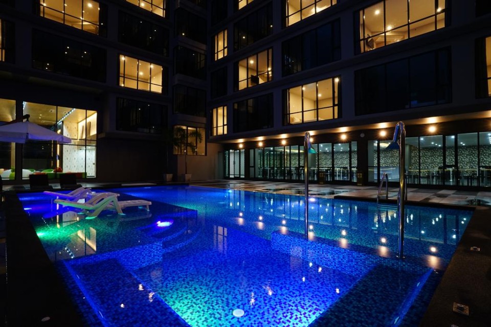 نمای هتل نمای هتل