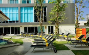 محوطه هتل محوطه هتل