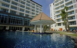 محوطه هتل محوطه هتل