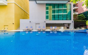 محوطه هتل محوطه هتل