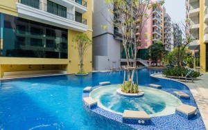 محوطه هتل محوطه هتل