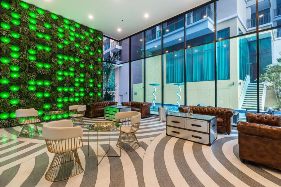 رستوران رستوران