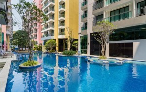 محوطه هتل محوطه هتل