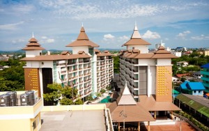 محوطه هتل محوطه هتل