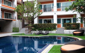 محوطه هتل محوطه هتل