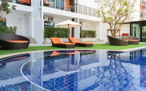 محوطه هتل محوطه هتل