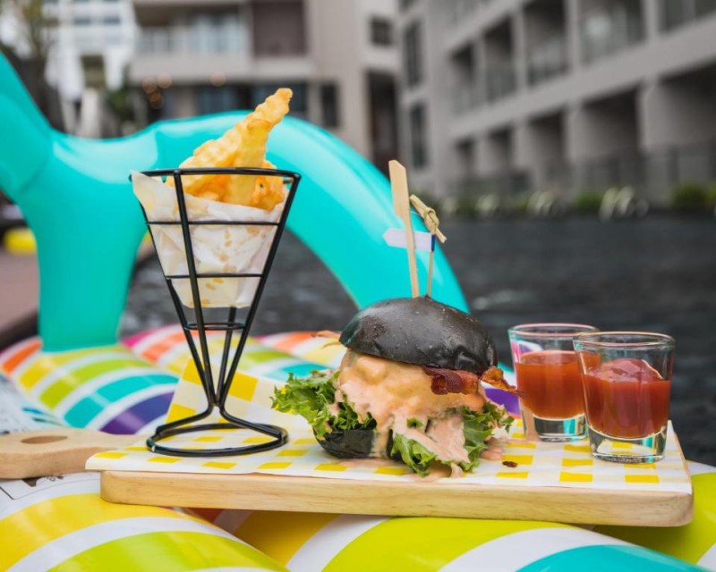 رستوران رستوران