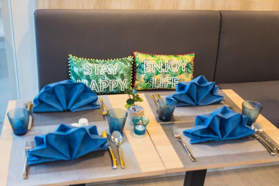 رستوران رستوران