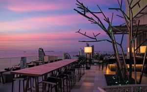 محوطه هتل محوطه هتل