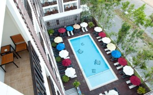 محوطه هتل محوطه هتل