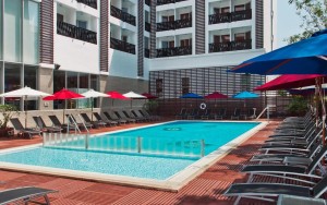 محوطه هتل محوطه هتل