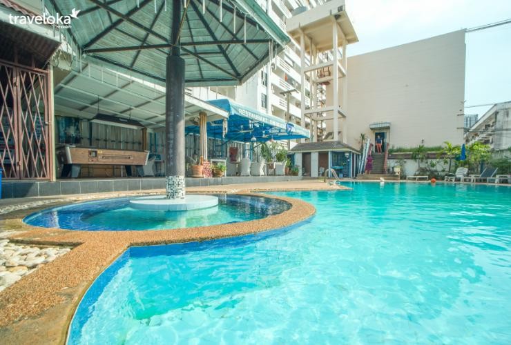 استخر استخر