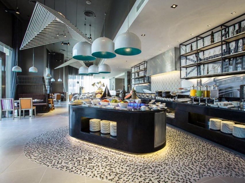 رستوران رستوران