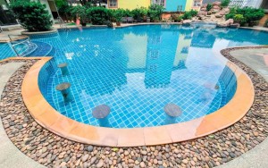 محوطه هتل محوطه هتل