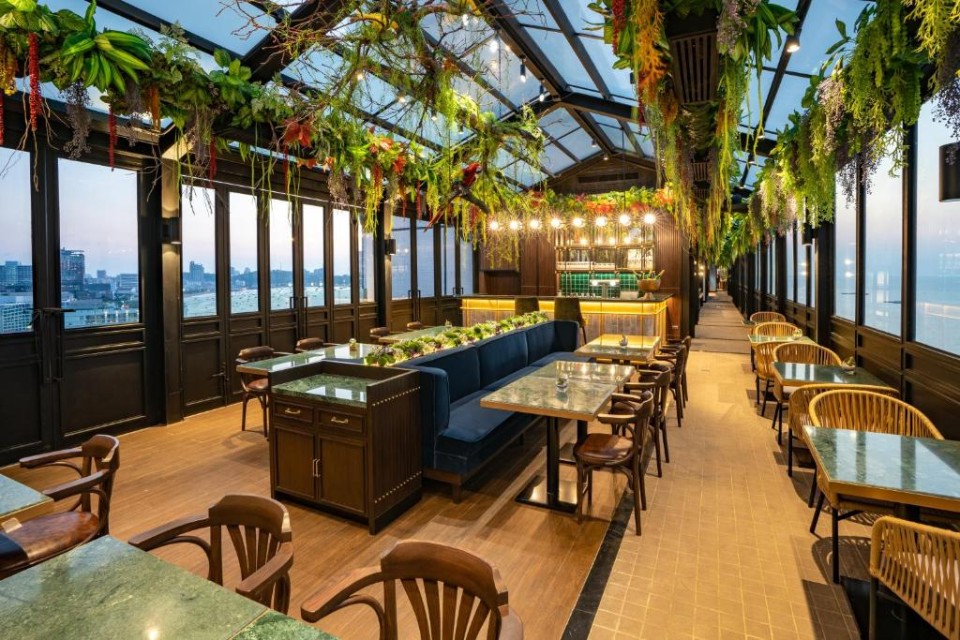 رستوران رستوران