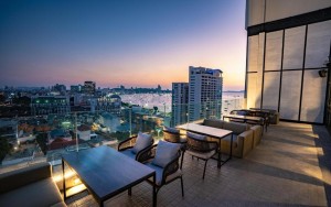 محوطه هتل محوطه هتل