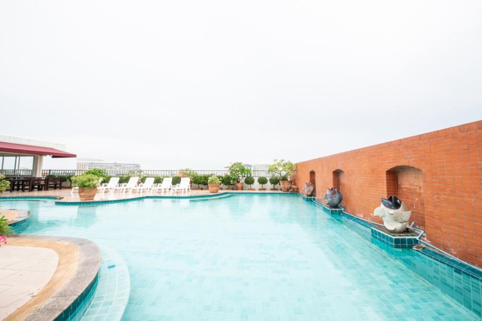 استخر استخر