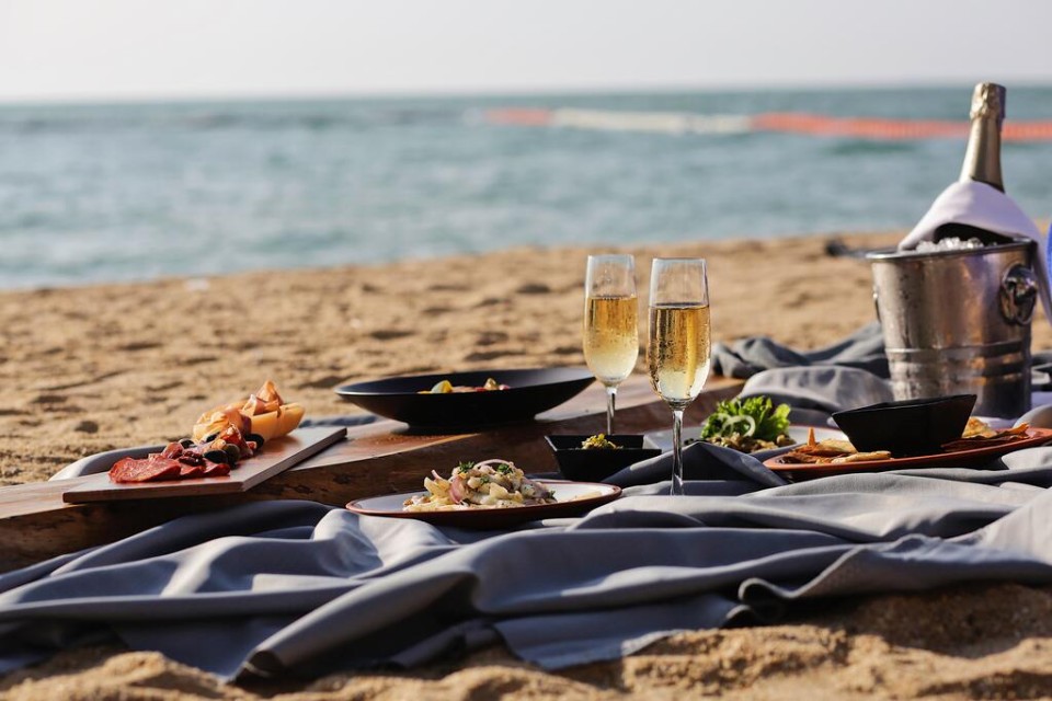 محوطه هتل محوطه هتل