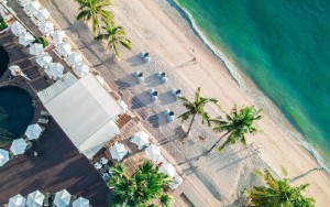 محوطه هتل محوطه هتل