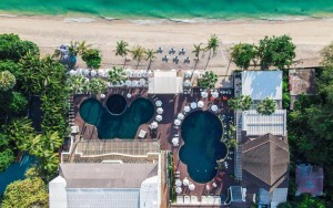 محوطه هتل محوطه هتل