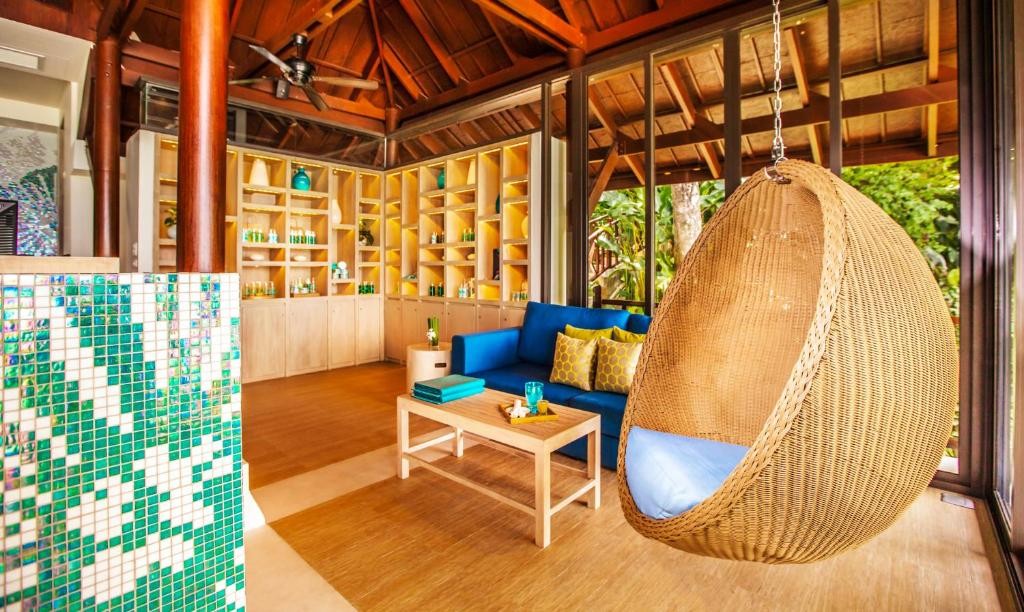 رستوران رستوران