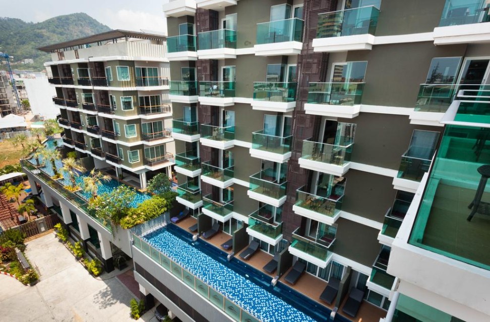 محوطه هتل محوطه هتل