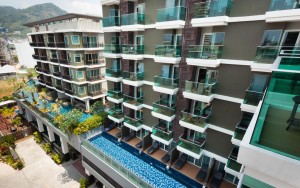 محوطه هتل محوطه هتل