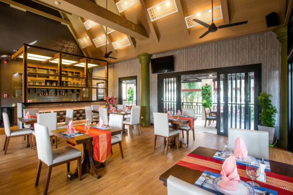 رستوران رستوران