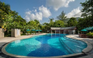 محوطه هتل محوطه هتل