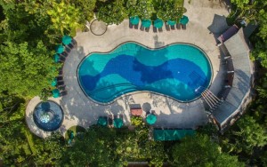 محوطه هتل محوطه هتل