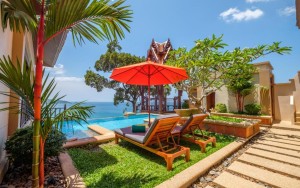 محوطه هتل محوطه هتل