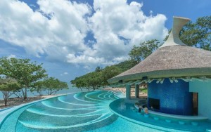 محوطه هتل محوطه هتل