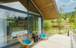 محوطه هتل محوطه هتل