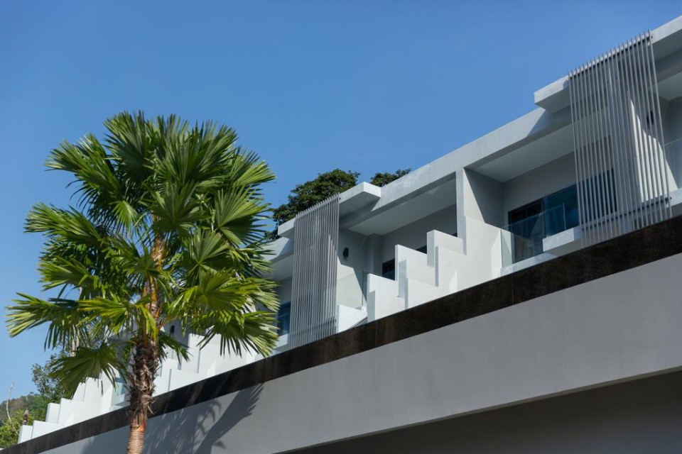 محوطه هتل محوطه هتل