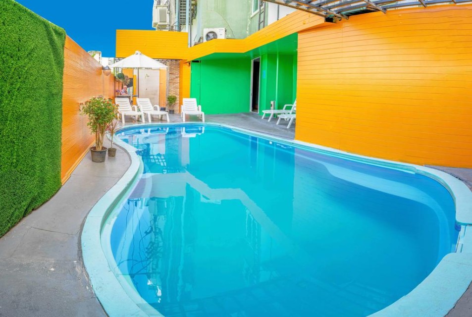 استخر استخر