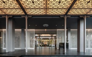 محوطه هتل محوطه هتل