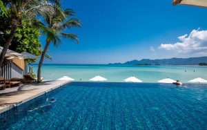 محوطه هتل محوطه هتل